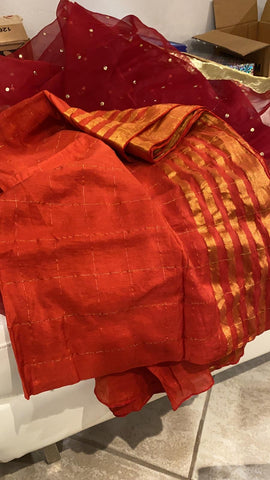 Red khaadi lawn dupatta