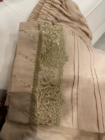 Beige silk pants medium