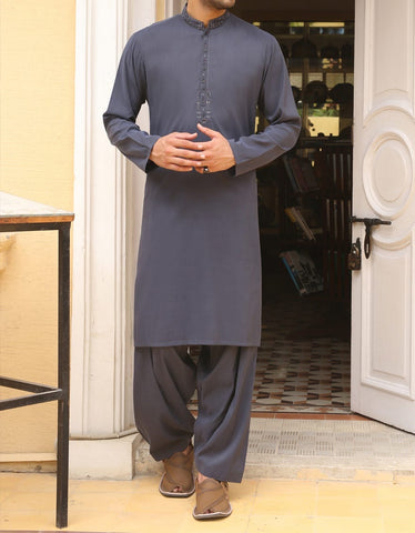 J. Men’s blue Salwar Kameez large