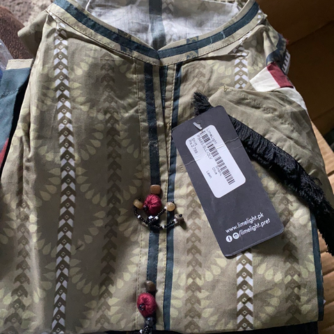 Limelight lawn olive green shirt printed small