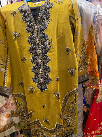 Baroque mustard 2 piece khaadi suit pants n shirt small