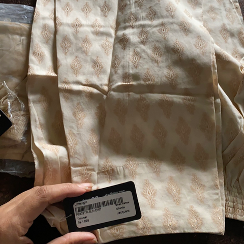 Limelight off white trouser small jacquard